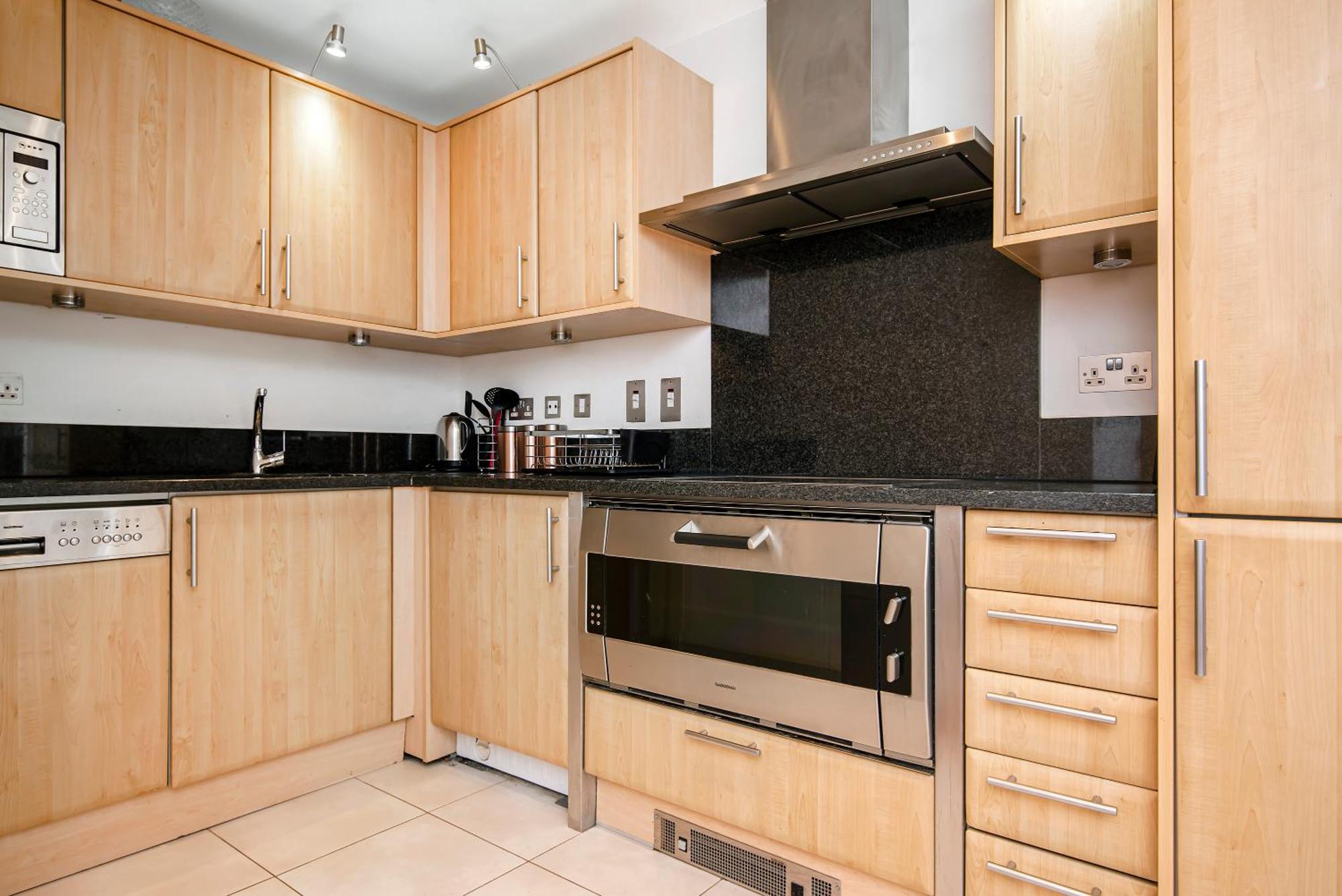Central 2 Bed With Large Terrace لندن المظهر الخارجي الصورة